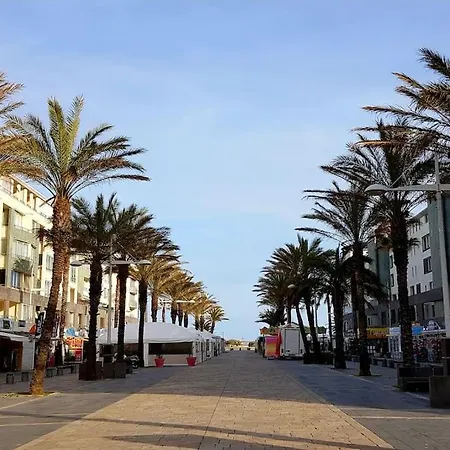 Heure Bleue: Beachfront Oasis With Pool And Panoramic Views Apartment Agde