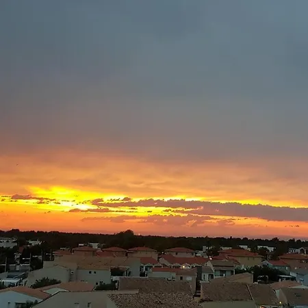 Apartment Mom' Blue Paradis Bleu Front De 61 M2 Carpe Diem 3 Etoiles - 3 Clim, Wifi, Lit 160 - 4e Ascenseur Parking, Piscine, Petanque, Ping-pong - Pistes Cyclables, Golf A 5 Mn *