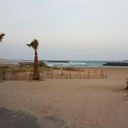 Heure Bleue: Beachfront Oasis With Pool And Panoramic Views Apartment