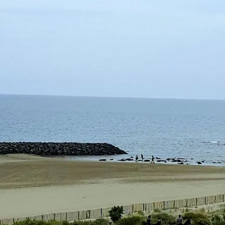 Apartment Heure Bleue: Beachfront Oasis With Pool And Panoramic Views *