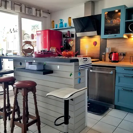 Apartment Mom' Blue Paradise Front De 3 Etoiles 61 M2 Cap'diem 3 Clim - Ideal Pr Un Sejour De 15j Ou ! Wifi, Lit 160 - 4e Ascenseur, Parking, Piscine, Petanque, Ping-pong - Pistes Cyclables - Golf & Tennis A 10 Mn Agde