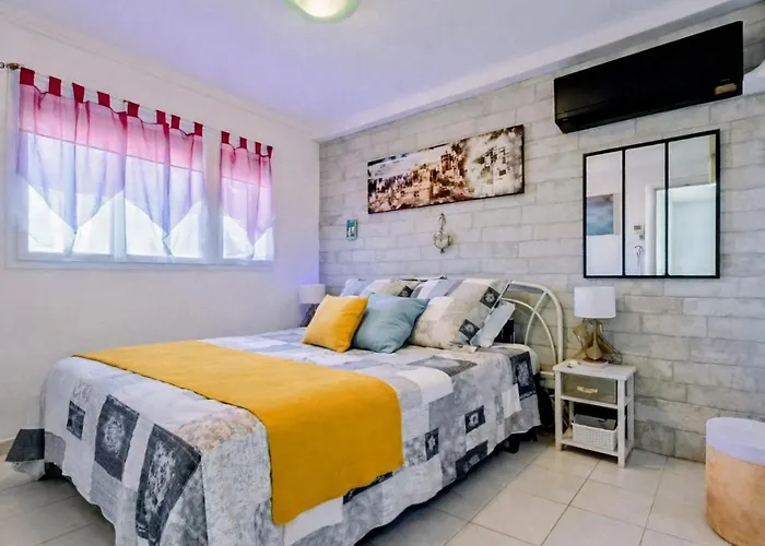 Mom' Blue Paradise Front De 61 M2 Cap'diem 3 étoiles - Idéal Pour Un De 15j Ou ! 3 Clim, Wifi, Lit 160 - 4è Ascenseur, Parking, Piscine, Pétanque, Ping-pong - Pistes Cyclables - Golf&tennis à 10 Mn Appartamento
